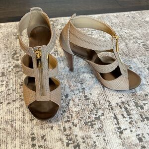 Michael Kors Berkeley t strap